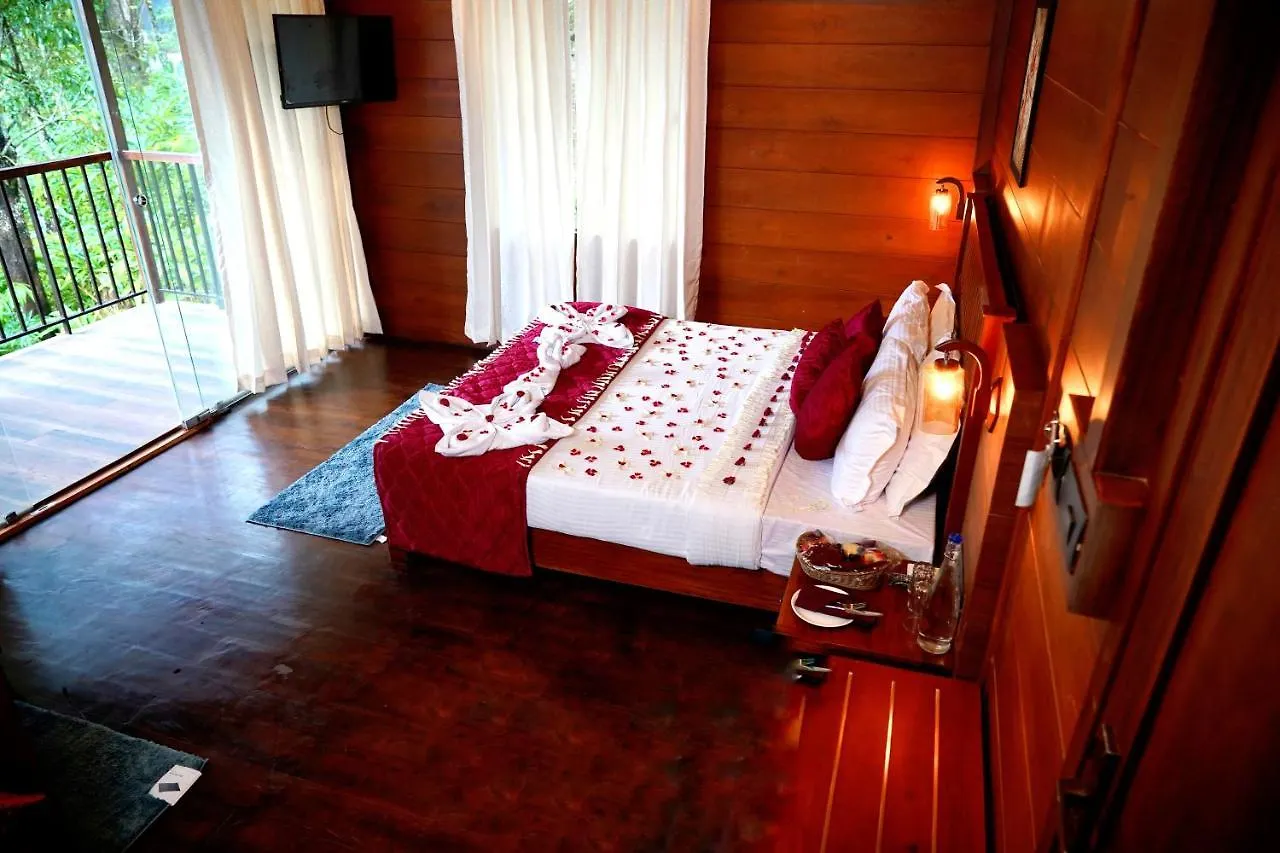Southern Panorama Indriya Resorts & Spa Munnar 5*,